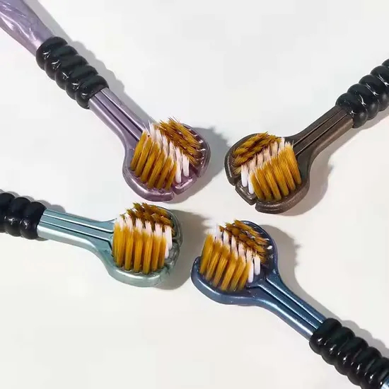 Triple Sided Wrapped Soft Bristles Toothbrush for Adults Plastic Handle Three Heads Cleaning Dimension for Men Women for Travel