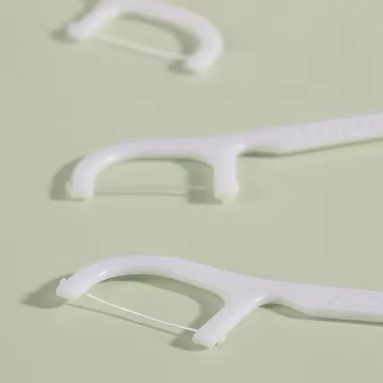 Factory Wholesale Eco-Friendly Floss Sticks Family Travel Portable Tooth Cleaning Tools Toothpicks Floss